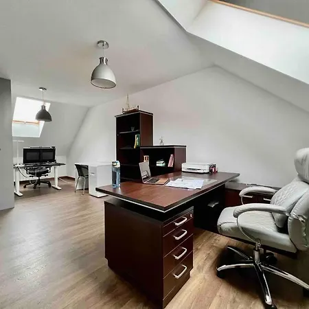 25 Min From Warsaw Center Coliving Razam Grodzisk Mazowiecki
